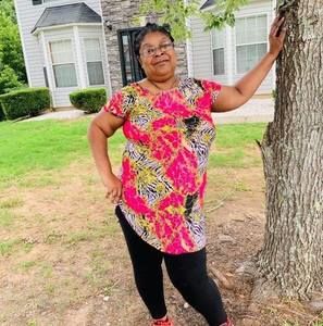 Meet your Posher, Felicia